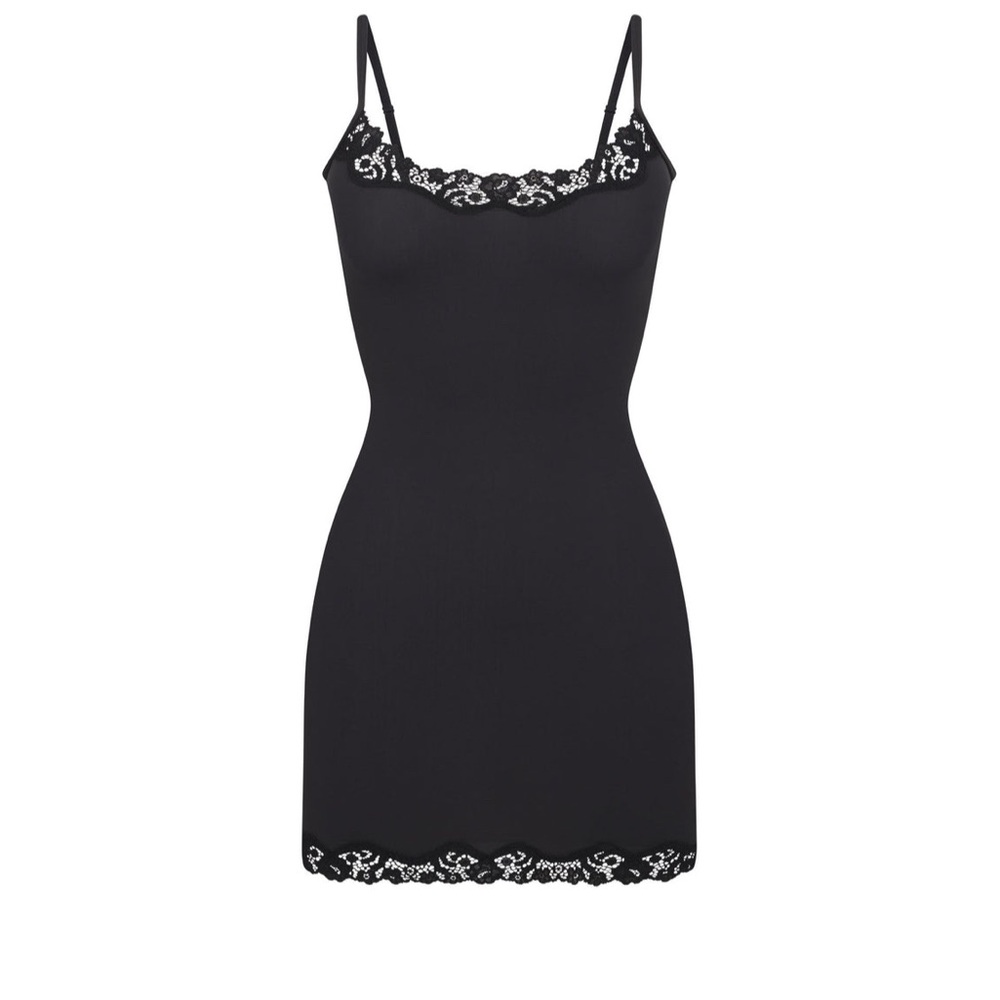 SKIMS Black Lace-Trim Slip Chemise